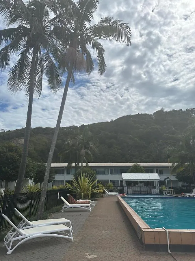 Nalu - Hosted By Burleigh Letting Apartment Gold Coast 0*,  Australia